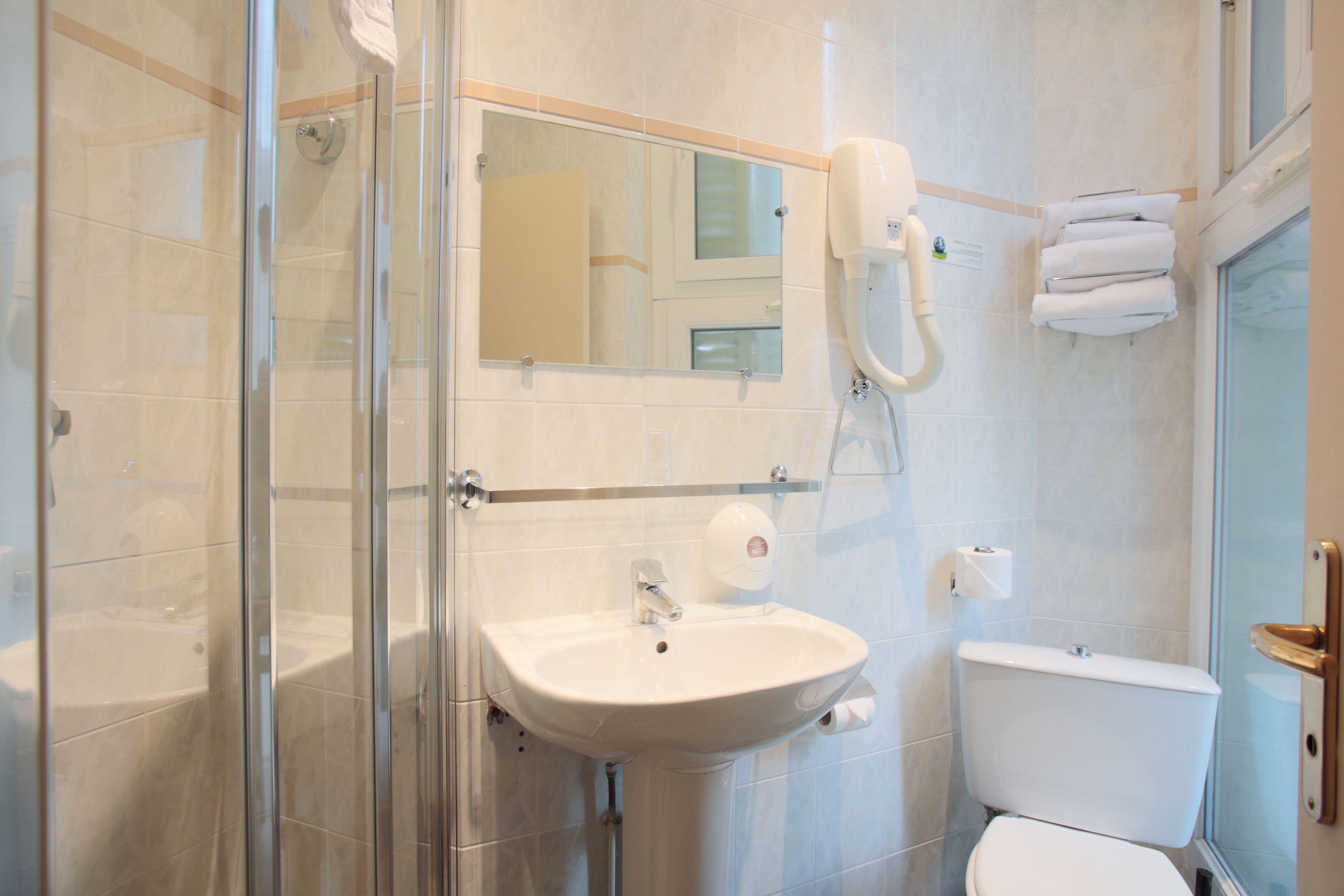 Hotel Grand Du Loiret 3*