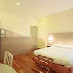 Grand Du Loiret Hotel Parigi