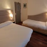 Grand Du Loiret Hotel 3*